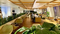 Review: Qantas Los Angeles Business Lounge (LAX)